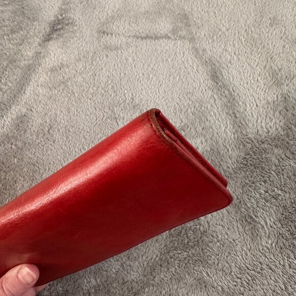Hobo International Red Leather Wallet Clutch Purse - Picture 7 of 7